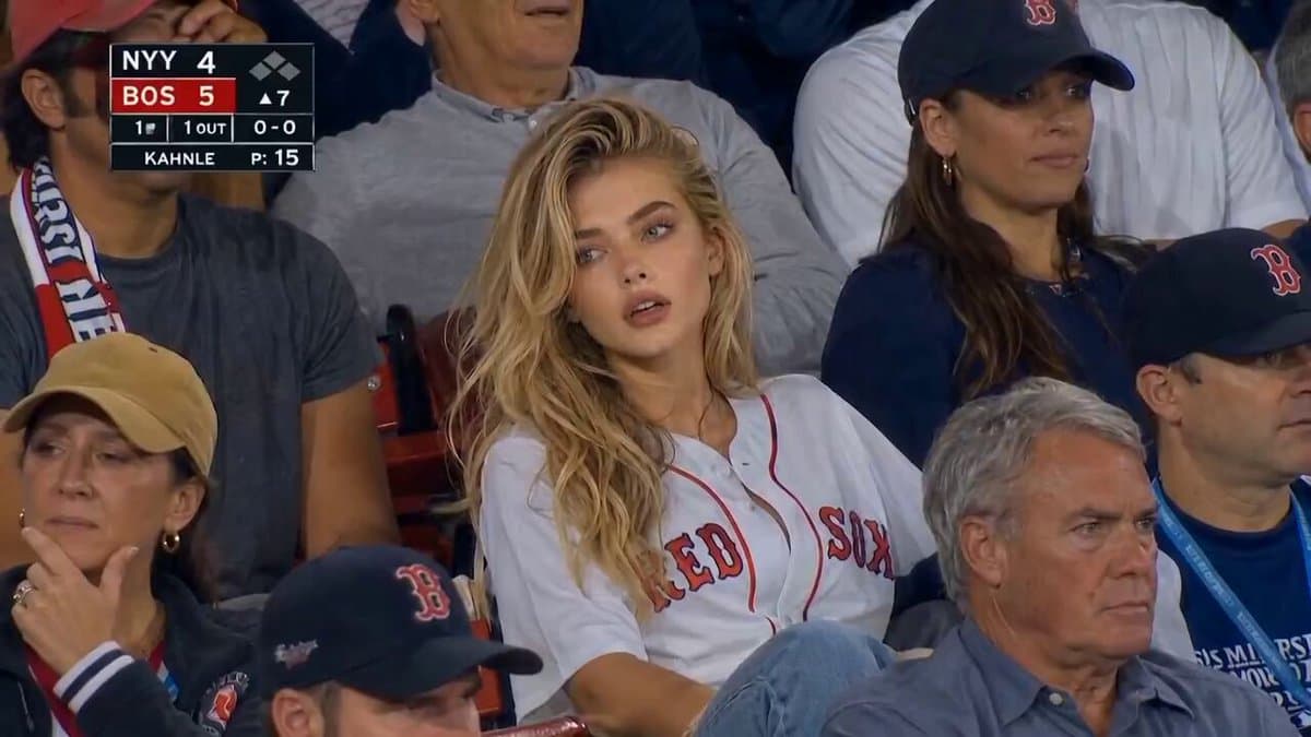 MLB Baseball Stadium Fan Reaction