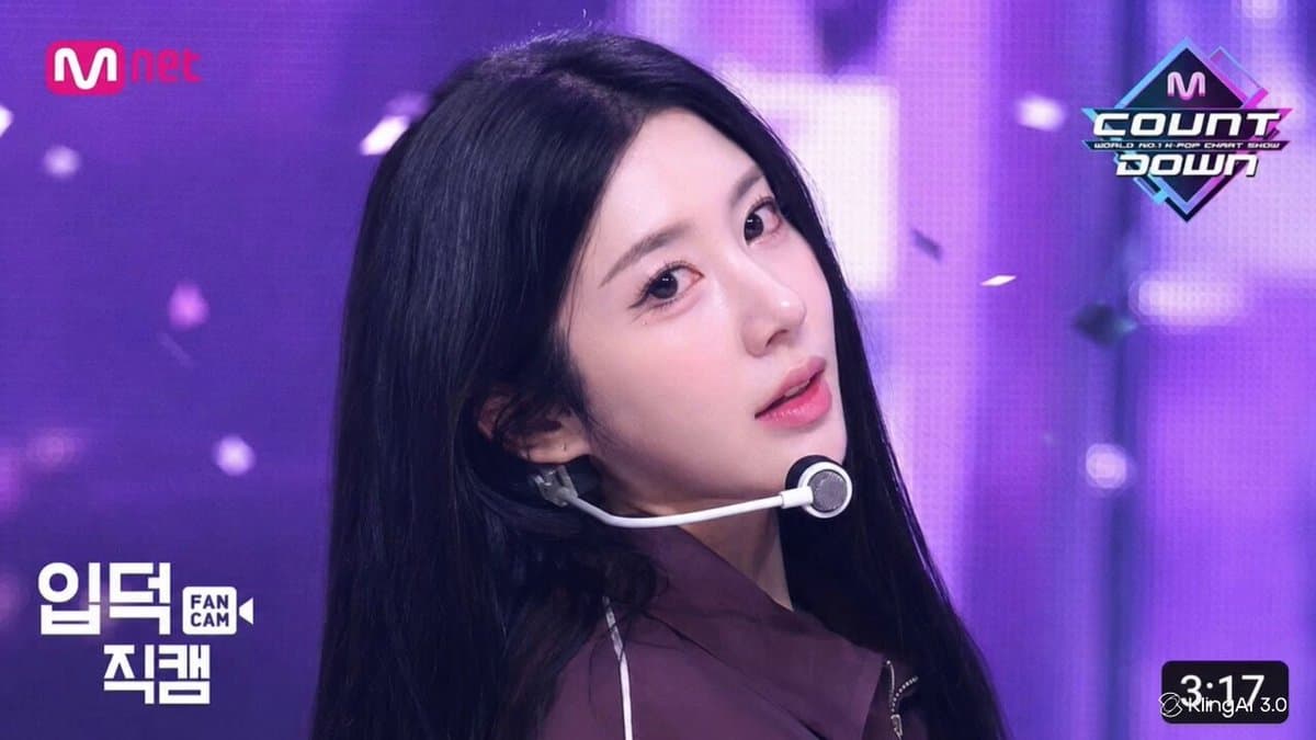 K-pop Idol Stage Ending Fairy Clip