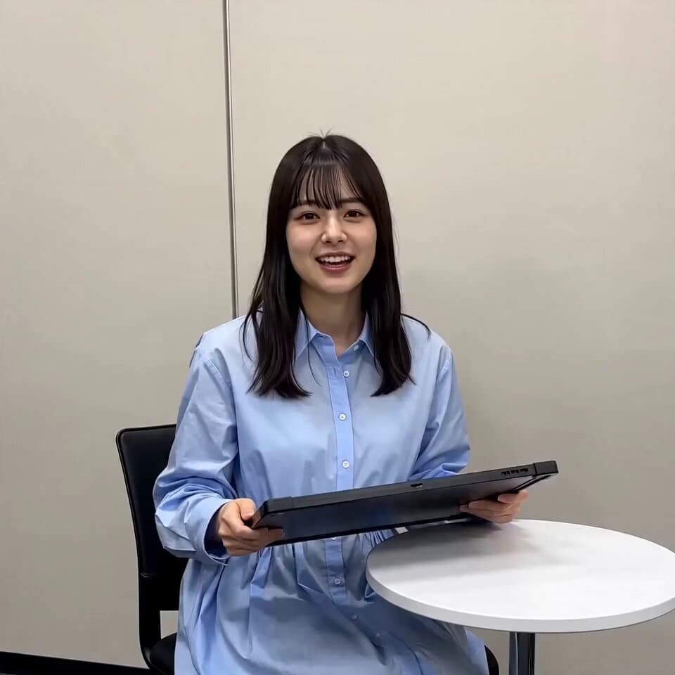 Japanese Woman Flipboard Wordplay Presentation