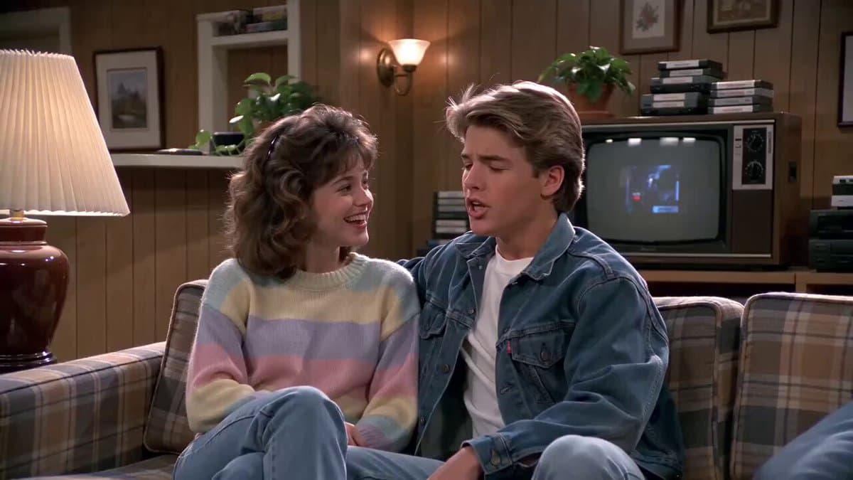 1980s Sitcom Nostalgia Scene