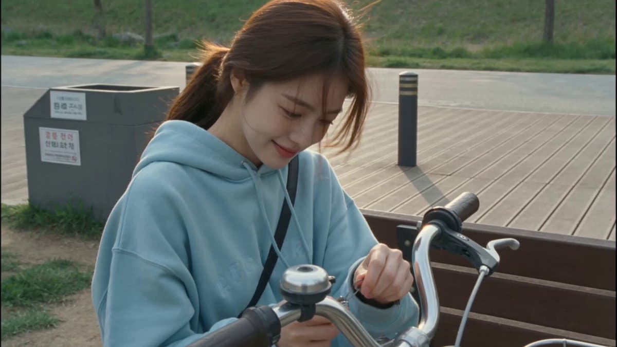 2000s MiniDV Han River Cycle