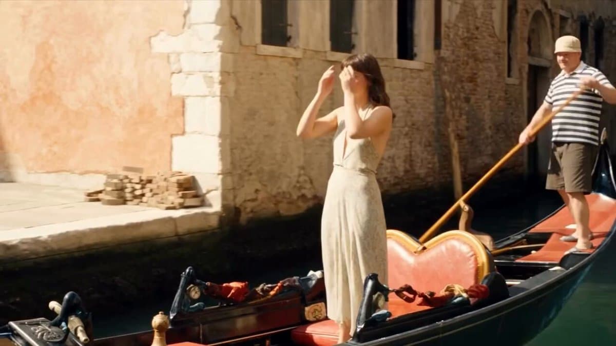 Venice Gondola to Dragon Fantasy Journey