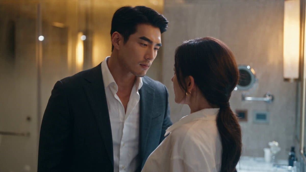 Luxury Hotel CEO Romance Drama