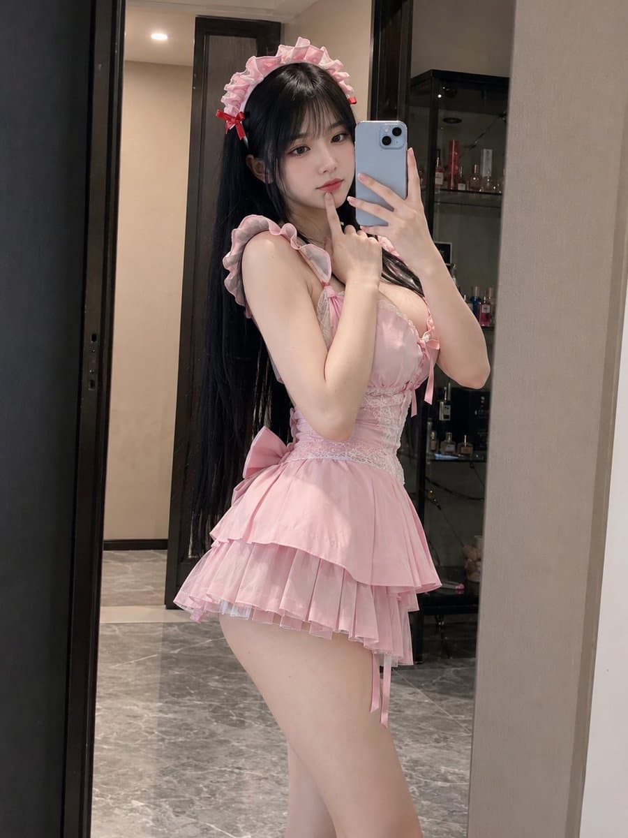 Pink Maid Outfit Mirror Selfie